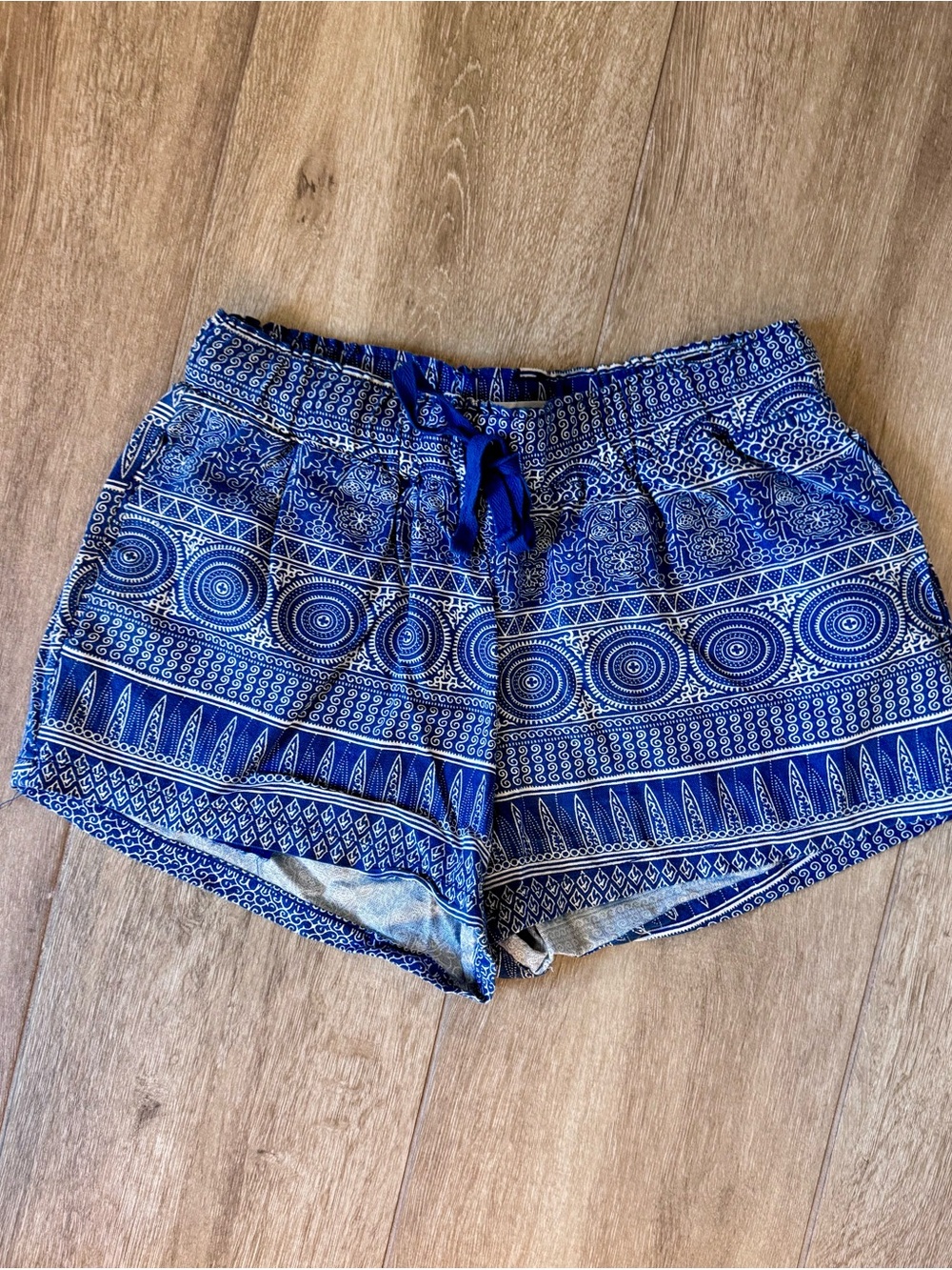 Blue Geometric Pull-On Athletic Shorts with Drawstring